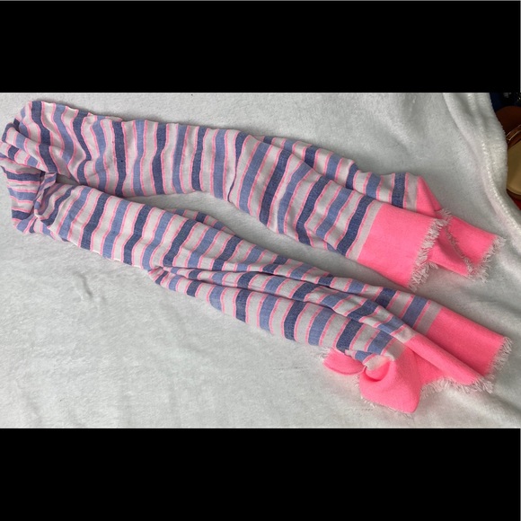 Pink Talbots Scarf - Picture 4 of 5